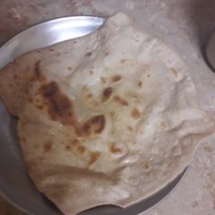 Khasta karara Paratha A picture of Khasta karara Paratha.