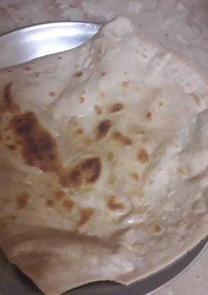 A picture of Khasta karara Paratha.