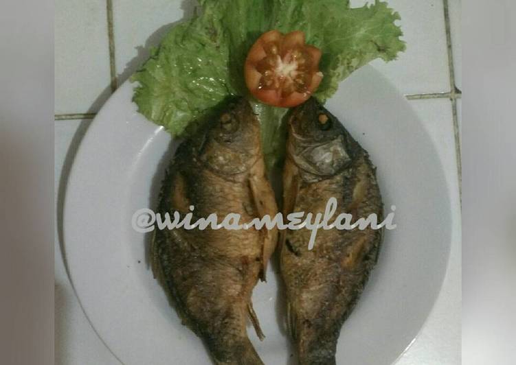 Bumbu mengolah Ikan Goreng Kriuk Lezat