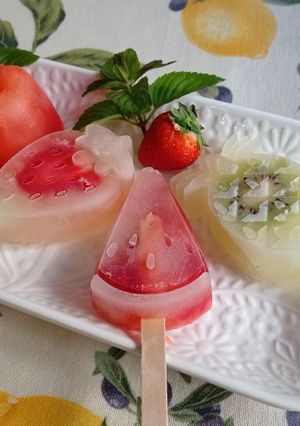 Foto di Sorbetti al limone kiwi 🥝 e fragola 🍓