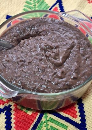 Una foto de Frijoles refritos