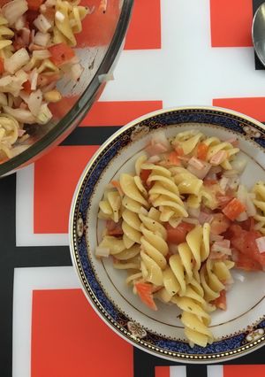 รูปของ สลัดมะเขือเทศพาสต้า(Pasta Tomato Salad)