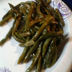 A picture of Sesame green beans.