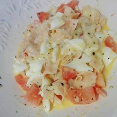 A picture of Eggie Brekkie for one.