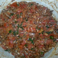 A picture of Omena sause.