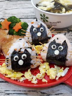 貓咪三角飯糰 的食譜成品照片
