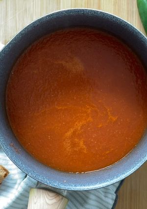 Una foto de Salsa para chilaquiles rojos muy fácil