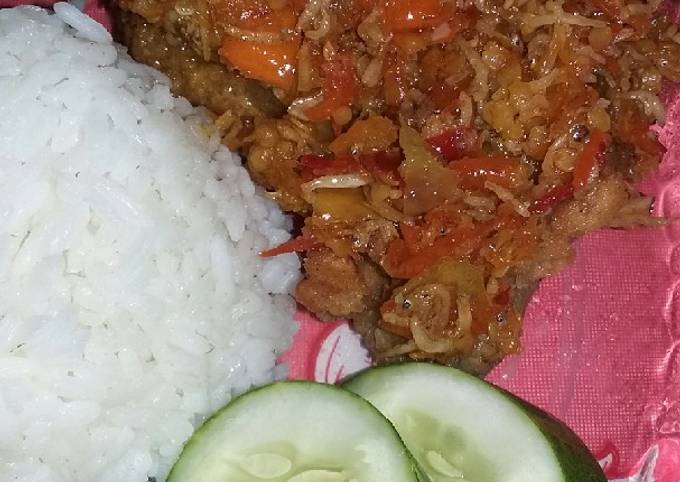 Resep Ayam Geprek Sambal Teri Medan Oleh Windd Cookpad