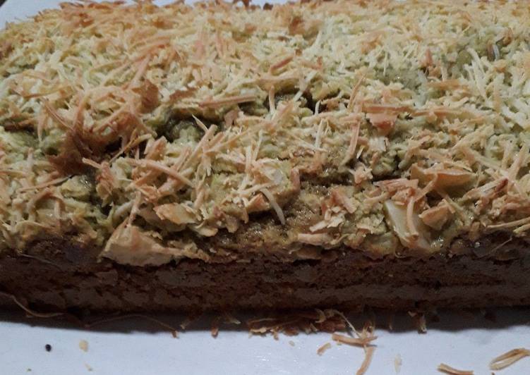 Brownis matcha late keju