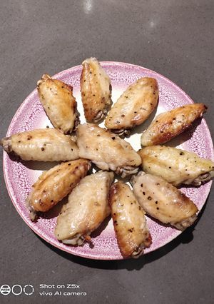 A picture of Oven Cook Wings.