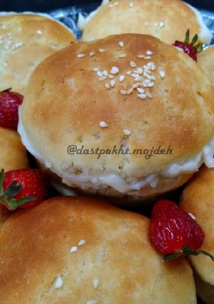 عکسی از دستور پیراشکی کرمدار بدون سرخ کردن