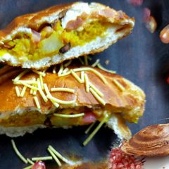 Grilled dabeli A picture of Grilled dabeli.