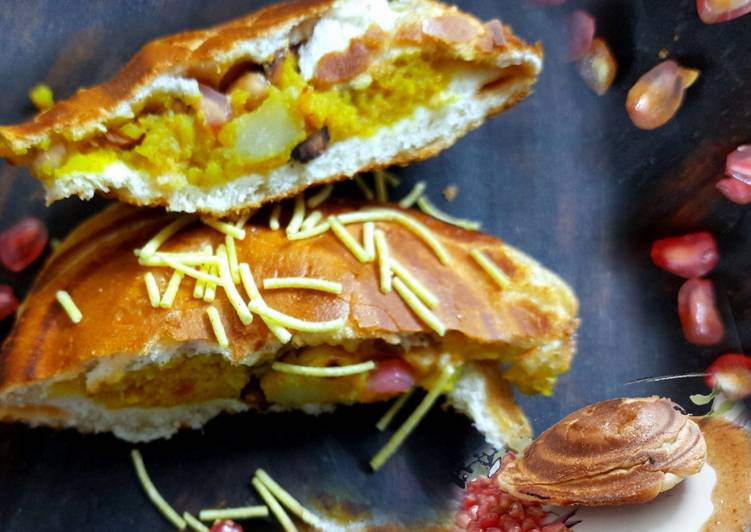 Grilled dabeli