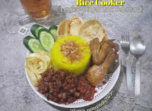 Foto resep Nasi Kuning Rice Cooker