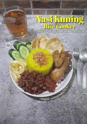 Foto resep Nasi Kuning Rice Cooker