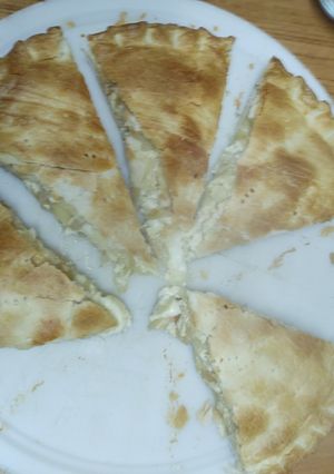 Una foto de Tarta de cebolla 🧅 y queso 🧀