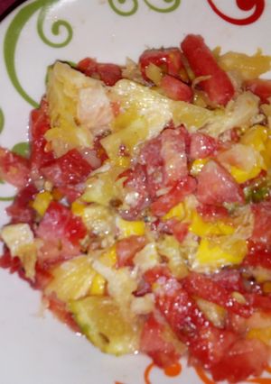 A picture of Fruit salad.