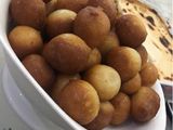 لقيمات