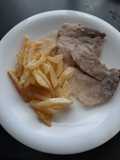 Codillo asado en salsa