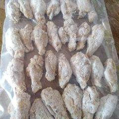 A picture of Crispy frozen wings.