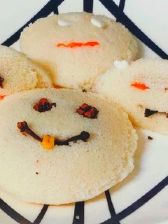स्टफ्ड इडली (Stuffed idli recipe in Hindi) रेसिपी मुख्य फोटो