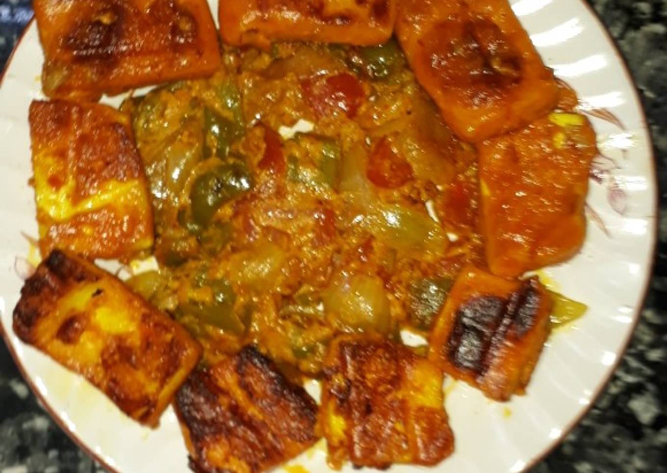 Tandoori paneer tikka grill