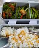 Cá sốt cà chua _ đỗ cove xào thịt cháy cạnh_cơm trưa văn phòng