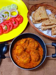 પંજાબી સ્ટાઇલ દમ આલુ (Punjabi Style Dum Aloo Recipe In Gujarati) રેસીપી મુખ્ય ફોટો