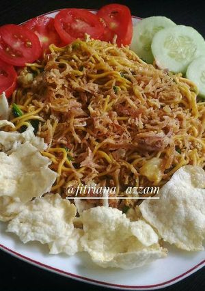 Foto resep Mie goreng basah ala bunda azzam
