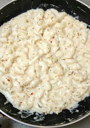 A picture of White sauce pasta recipe | Creamy white pasta sauce.
