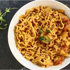 A picture of Lemon Coriander Noodles.