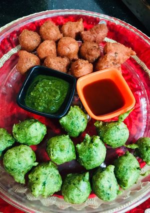 A picture of Palak Beetroot Moong Dal Mangodi.