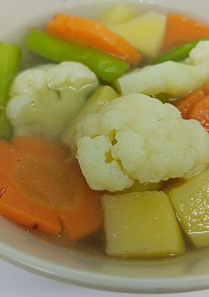 Foto resep Sup kaldu ayam non MSG added
