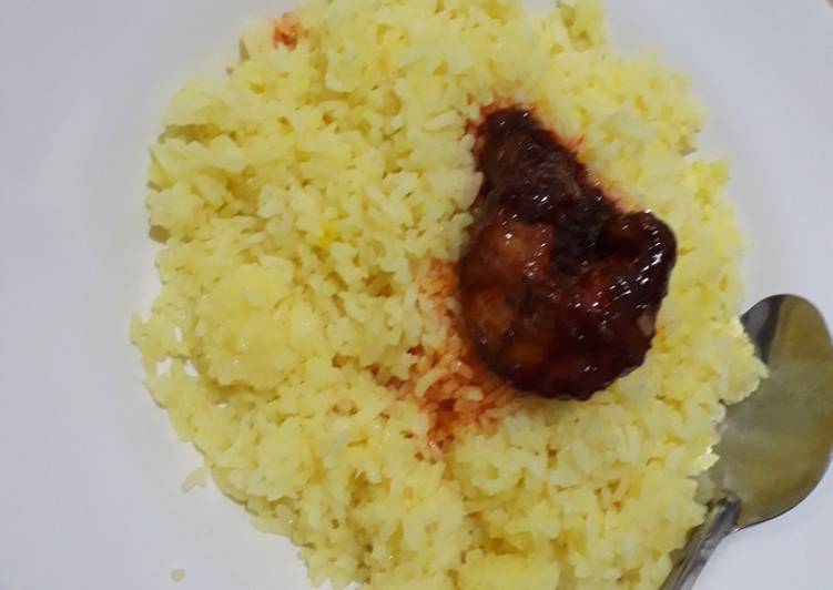 Nasi kuning Masak Habang