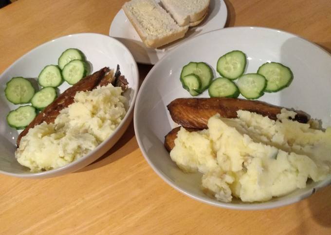 Mackerel and mash