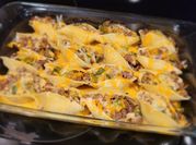 A picture of stuffed shells with ground beef