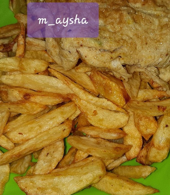 A picture of Chips and egg.