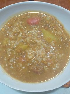 Una foto de Lentejas con arroz muy fácil