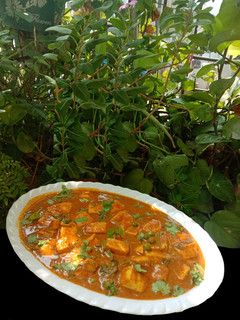मटर पनीर की सब्जी (matar paneer ki sabzi recipe in Hindi) रेसिपी मुख्य फोटो