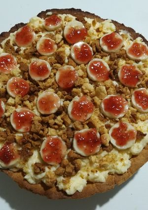 Φωτογραφία της συνταγής Τάρτα κρέμας με crumble και μπανάνα - φράουλα 🍓😋
