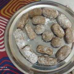 A picture of Mathura peda.