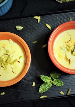 A picture of Raw Papaya Kheer.