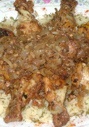 Una foto de Patitas de pollo al chocovino