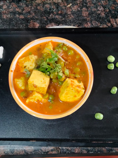 A picture of Quick Matar Paneer Curry.