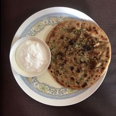 A picture of Cauliflower paratha.