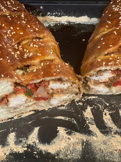 A picture of Joeys Stromboli.