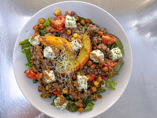 Salada de lentilhas castanhas