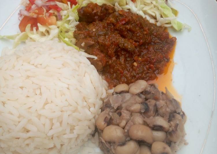 Simple Rice and beans with stew