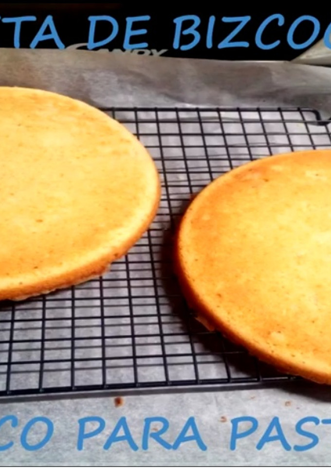 Una foto de Receta de bizcocho básico para pasteles!