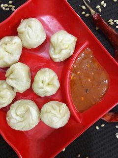 A picture of Veg momos.